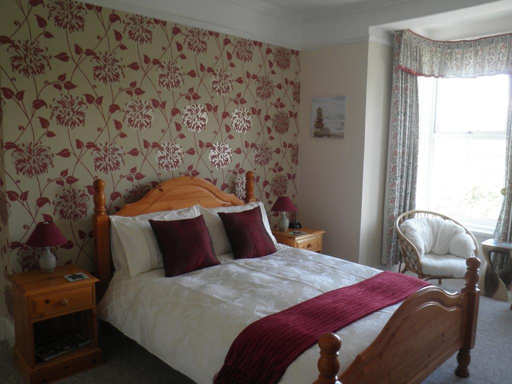 Fern Villa B&B Fishguard Room photo